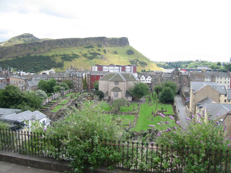 Arthur (20) Arthur and crags from city